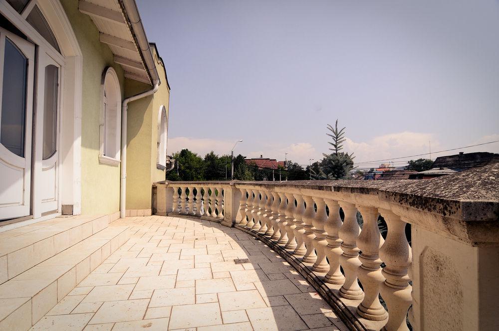 Hotel Pension La Cupola Târgu-Mureş Exterior foto