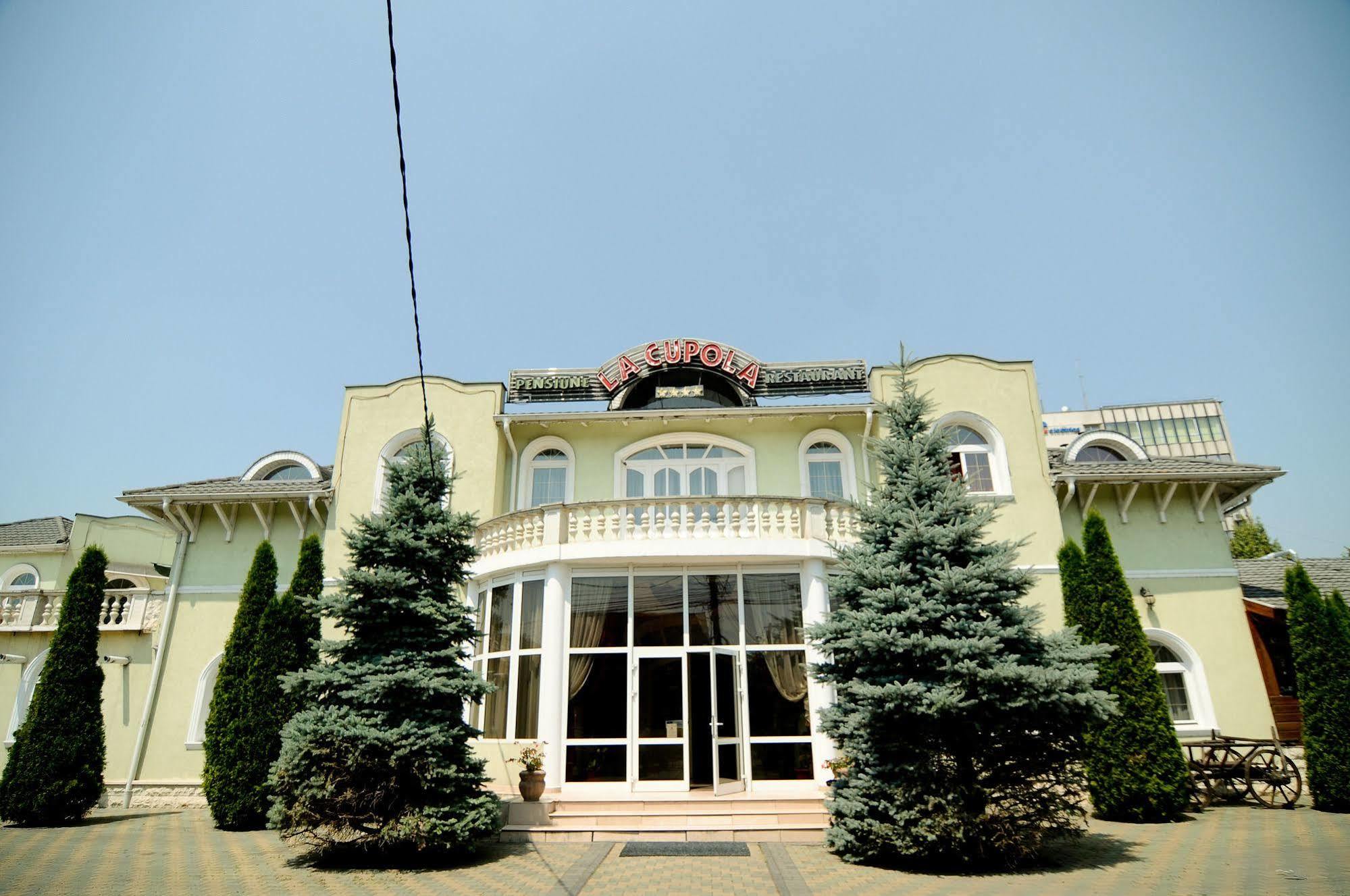 Hotel Pension La Cupola Târgu-Mureş Exterior foto